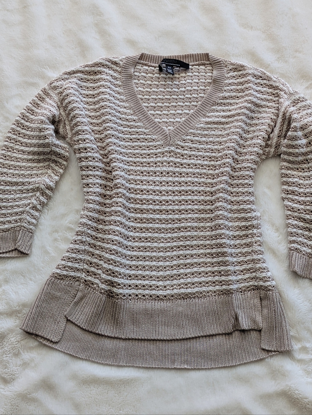 White House Black Market Spring/Summer V-Neck Sweater White + Tan Stripe Size XS